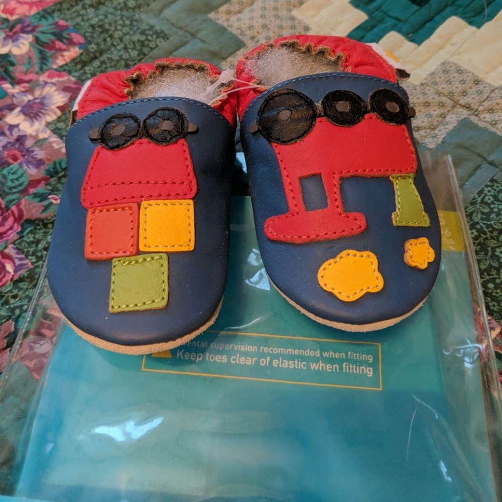 Infant Shos